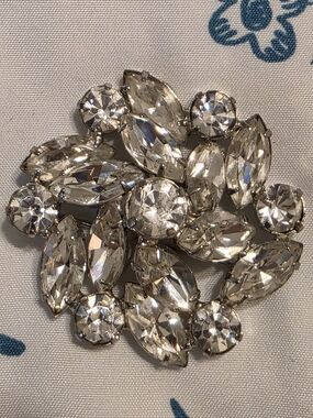 Clear Crystal Cluster Brooch - Sparkling Silver Tone